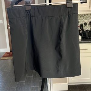 Columbia skort new without tags. Size large